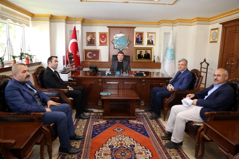 ASÜ Tıp Fakültesi Dekanı ve Heyetinden  Başkan Dinçer’e Ziyaret