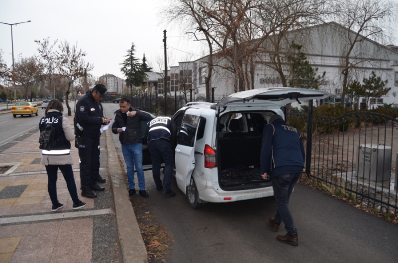 Aksaray Polisi Güvenlik ve Huzur Uygulaması Yaptı 
