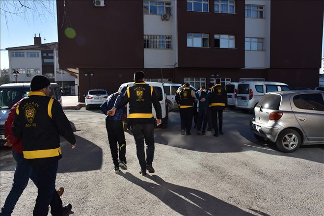 Hırsızlık Yapan Zanlılara Polis Nefes Aldırmıyor.