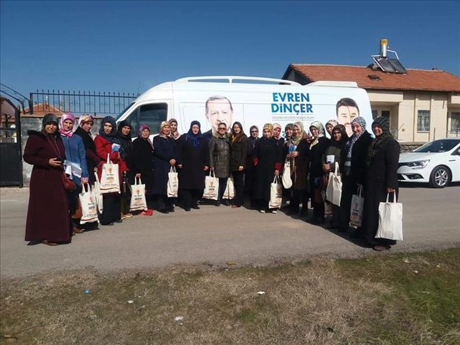 Ak Kadınlar Gönüllere Dokunuyor