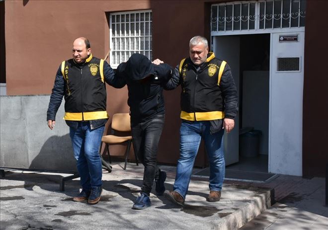 Oto Hırsızı Şüphelisi Aksaray da Yakayı Ele Verdi.