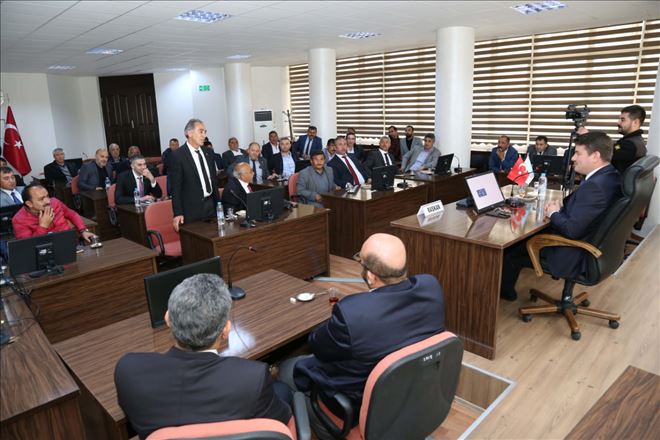 Belediye Başkanı Evren Dinçer Muhtarlarla Buluştu