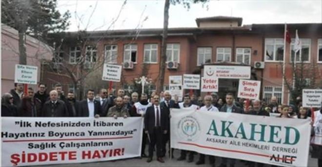 Aile Hekimlerinden Bir Gün İş Bırakma Eylemi 