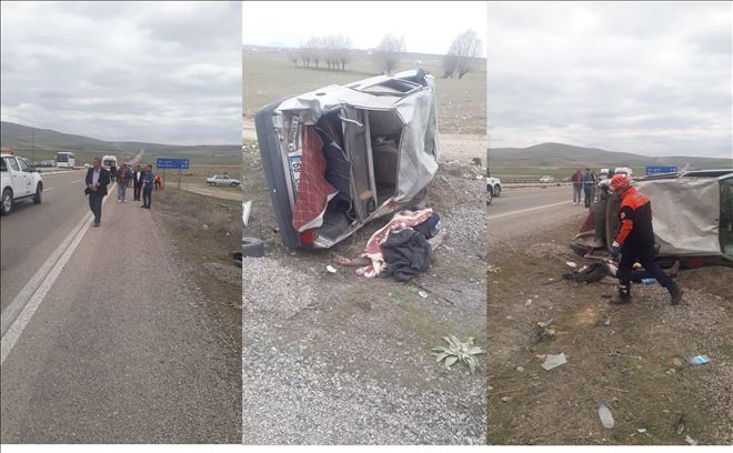 Düğün Konvoyunda Kaza;1 Kişi Öldü 4 Kişi Yaralandı
