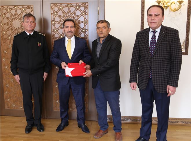 Şehit Babasından Valimiz Ali Mantı´ya ziyaret