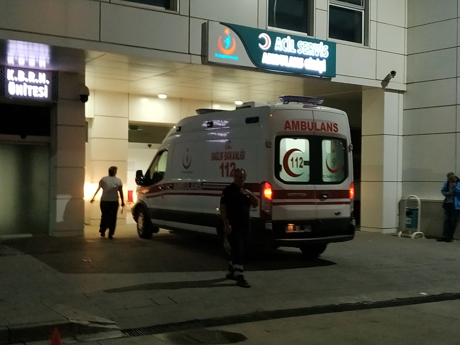    Kırmızı Işık İhlali Kazayla Sonuçlandı; 4 Kişi Yaralandı