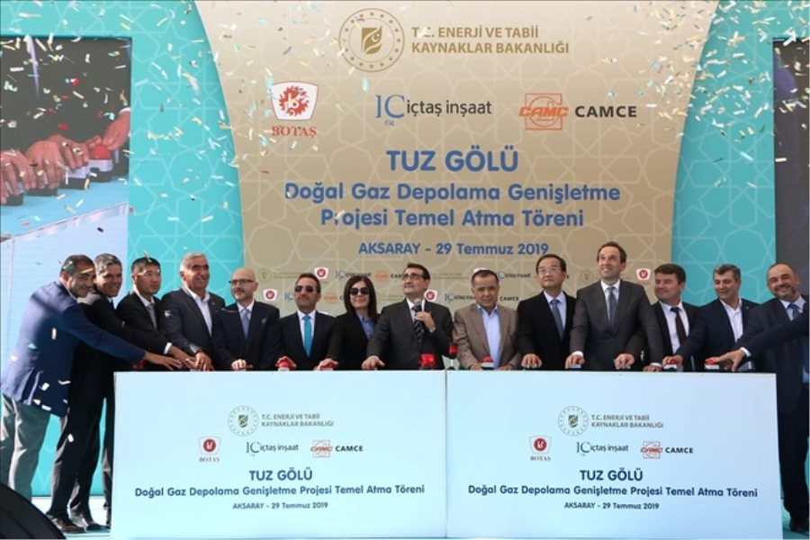 Enerji Bakanı Bir Dizi İnceleme ve Temel Atma Töreni İçin Aksaray