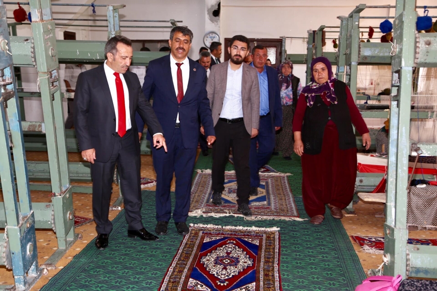 Vali Ali Mantı’dan beldelere ziyaretleri devam ediyor