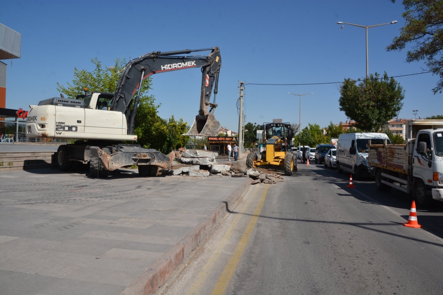 AKSARAY BELEDİYESİNDEN TRAFİĞİ RAHATLATACAK DÜZENLEME