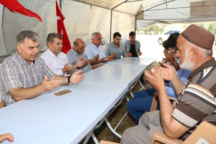 ŞEHİTLERİMİZİN EMANETİNE SAHİP ÇIKMAK BOYNUMUZUN BORCU