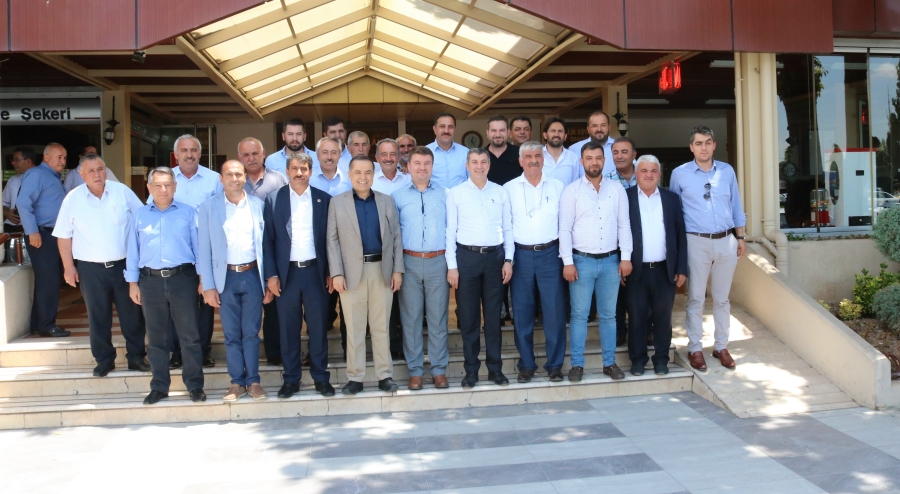 AK PARTİ BELEDİYE BAŞKANLARI BİR ARAYA GELDİ