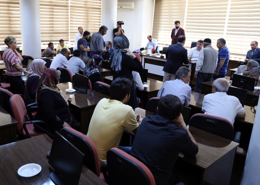 Başkan Dinçer, Vatandaşı Dinleyip Çözüm Yolu Gösterdi