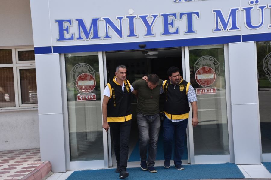 Polis Yakaladı Daha Sonra Serbest Bırakıldı 
