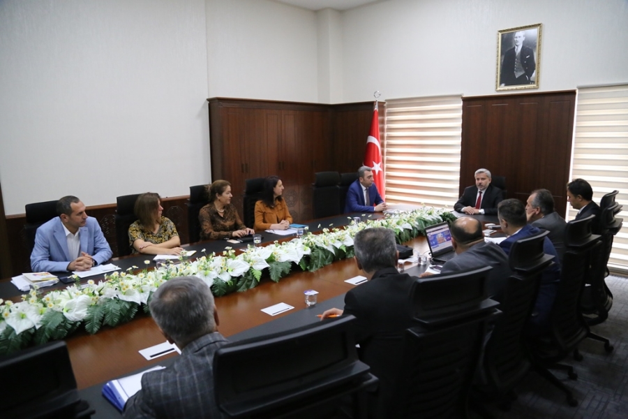 YENİ DÖNEMDE ÖĞRENCİ ODAKLI İŞLER ÖN PLANDA OLACAK