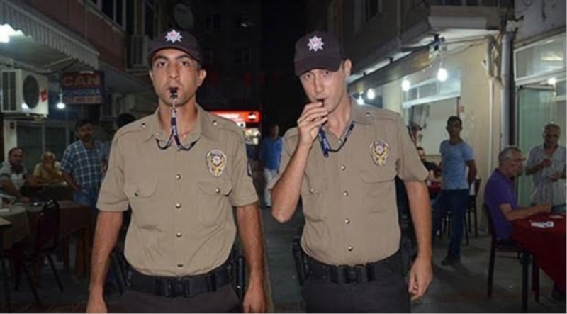 Gece Kartalları Sokakların Hakimi