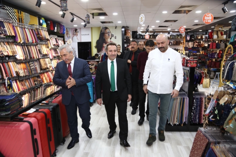 Vali Ali Mantı’dan esnaf ziyareti