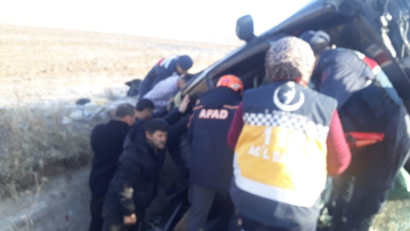Aksaray’da  Meydana Gelen Feci Kazada 7 Kişi Yaralandı.