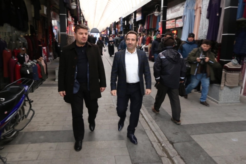 Vali Mantı Başkan Dinçer Birlikte Çarşı Esnafını Ziyaret Ettiler 