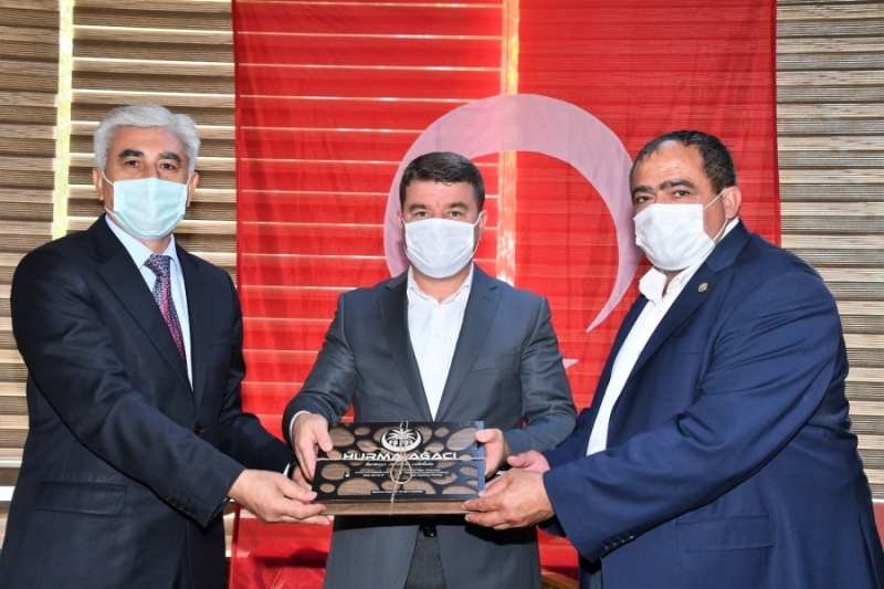 Evren Dinçer Mahalle ve Köy Muhtarlarını Ağırladı 