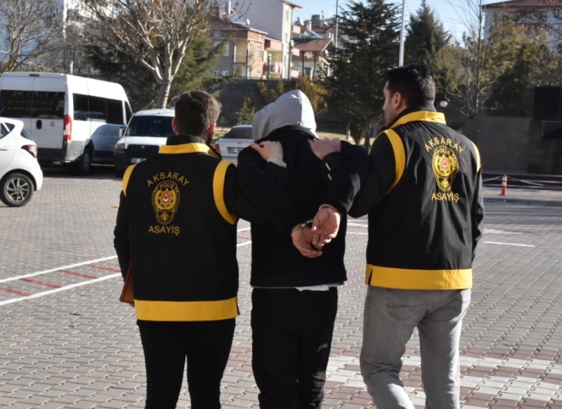 Elektrikli Bisiklet Hırsızı 2 Kişi Polisin Sıkı Takibinden Kurtulamadı 