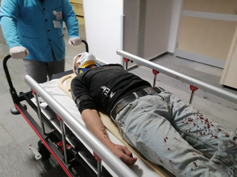 Yoldan çıkıp takla atan aracın sürücüsü yaralandı