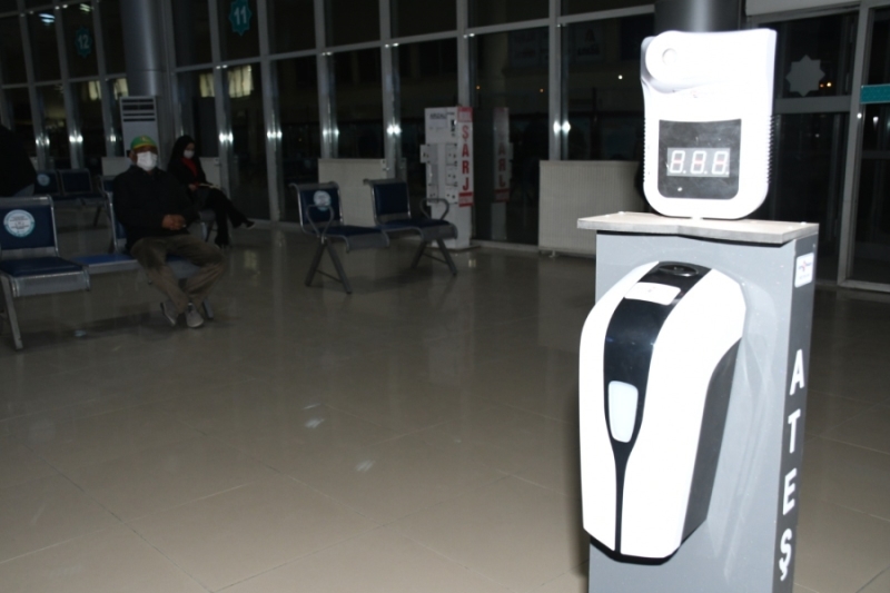 Aksaray terminalinde korona tedbirleri devam ediyor