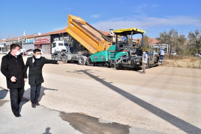 Başkan Dinçer, Asfalt Çalışmalarını Yerinde İnceledi