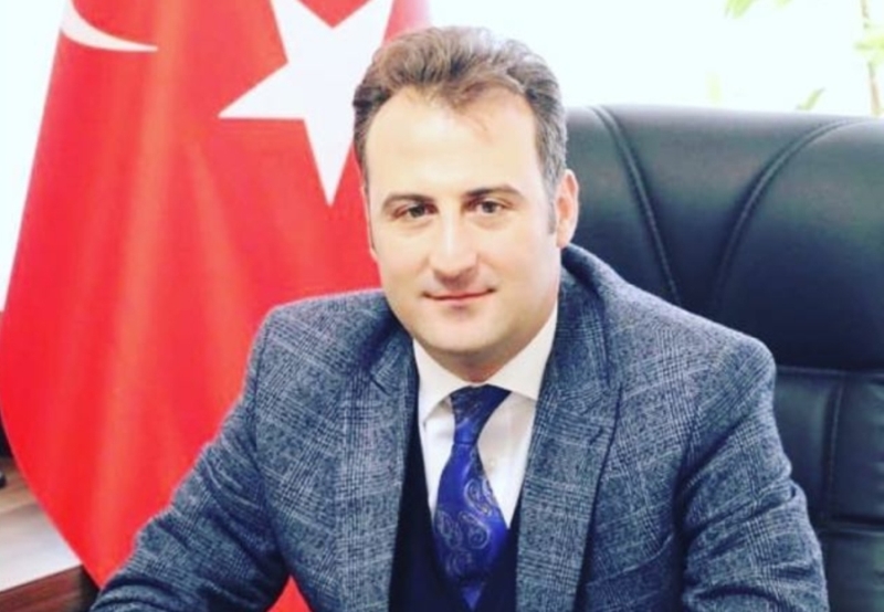 TÜREMİŞ MİLLETLE DALGA GEÇMEK SİYASETİNİZİN PARÇASI OLMUŞ DEDİ  