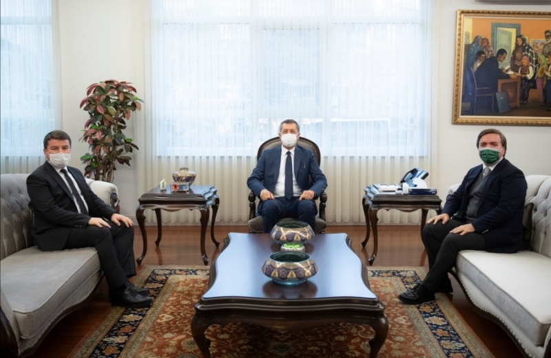 VALİ AYDOĞDU VE BAŞKAN DİNÇER, MİLLİ EĞİTİM BAKANI ZİYA SELÇUK’U ZİYARET ETTİ
