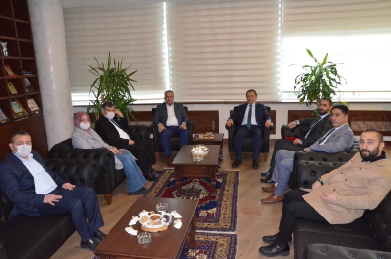 EN BÜYÜK HİZMET EĞİTİME DESTEK