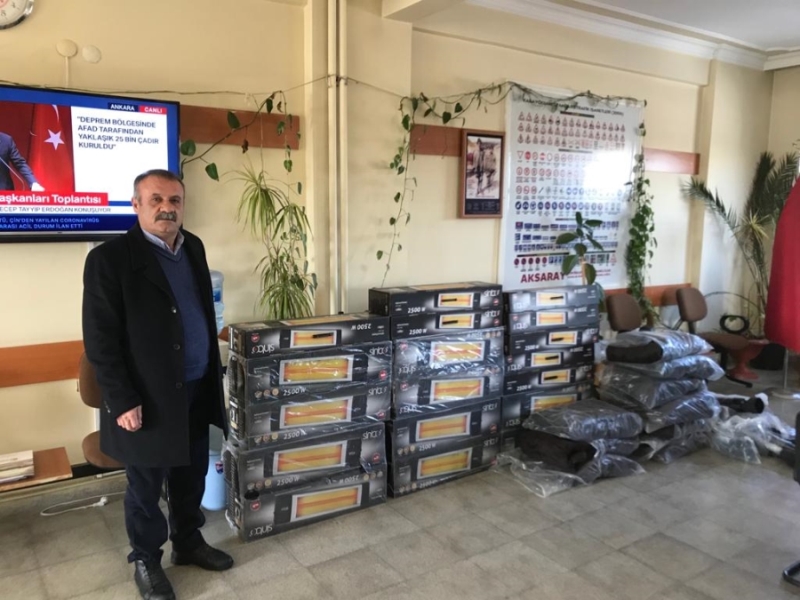 Aksaray Şoförler Otomobilciler ve Nakliyeciler Esnaf Odası Deprem Bölgesine Yardım Gönderdi.