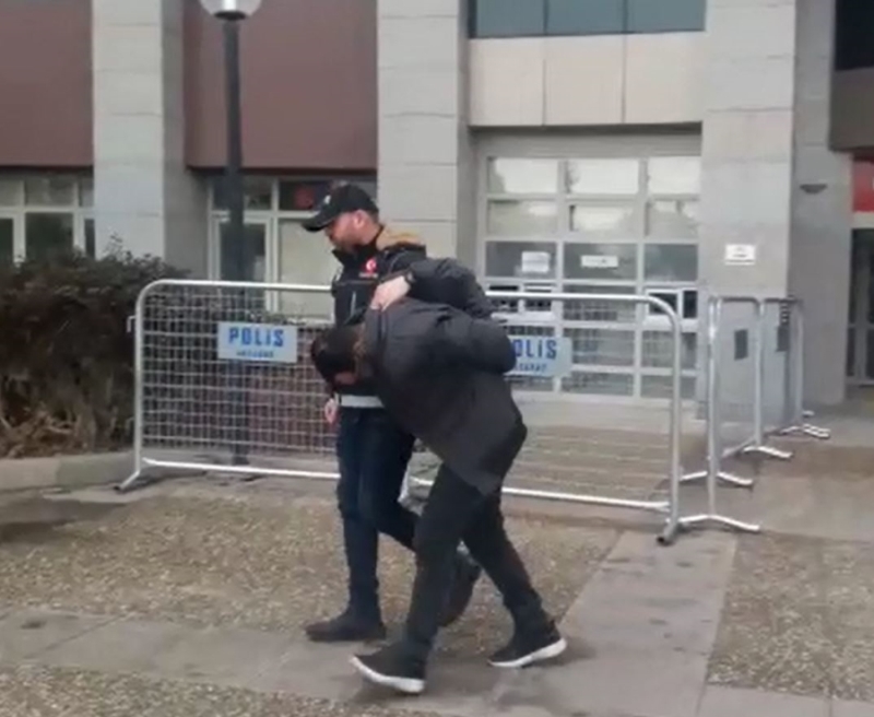 Uyuşturucu Tacirini Aksaray Polisi Enseledi