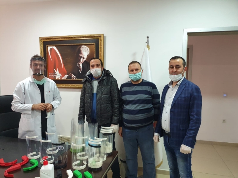 Sağlık Çalışanlarına Öğretmenlerden Destek Geldi