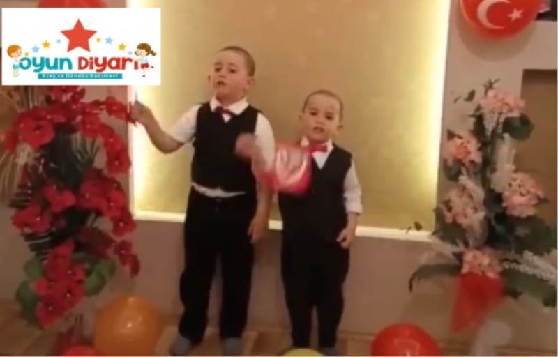 Oyun Diyarı Kreş ve Gündüz Bakım Evinin minik öğrencileri, 23 Nisan kutlamalarını evde gerçekleştirdiler. 