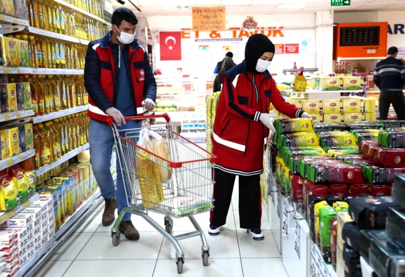 AKSARAY BELEDİYESİ SOSYAL BELEDİYECİLİKTE ÇIĞIR AÇIYOR