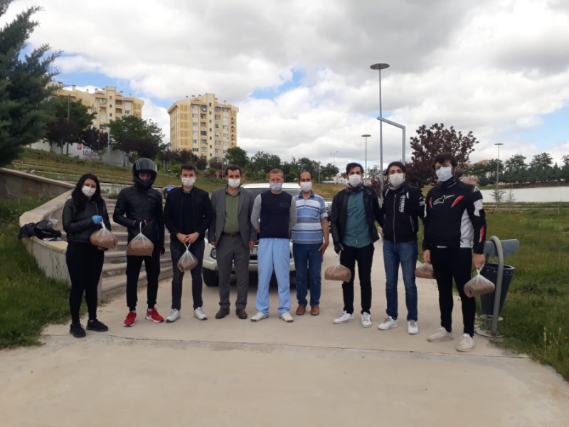 AKSARAY BELEDİYESİ HAYVANSEVERLER GENÇLERİN TALEPLERİNE SESİZ KALMADI