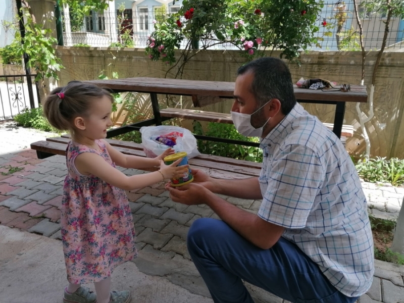 KÜÇÜK ZEYNEB