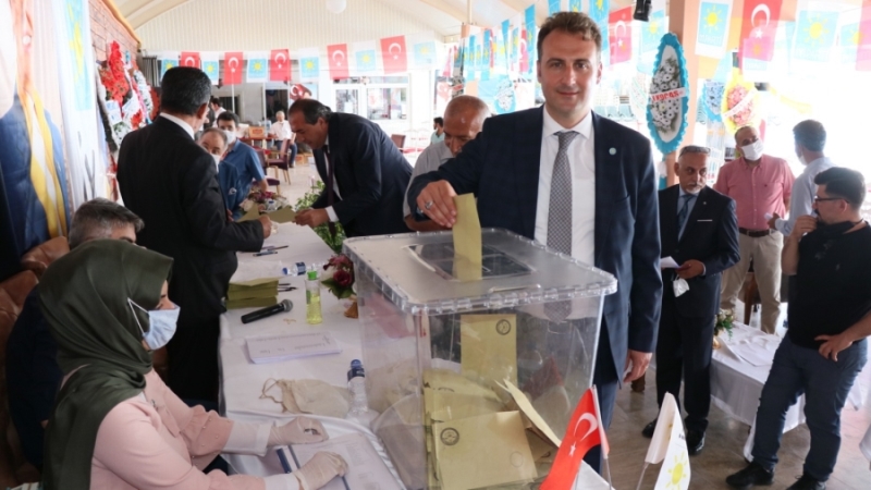 İYİ Parti Aksaray İl Teşkilatı 2. Olağan Kongresi’ni Yaptı 