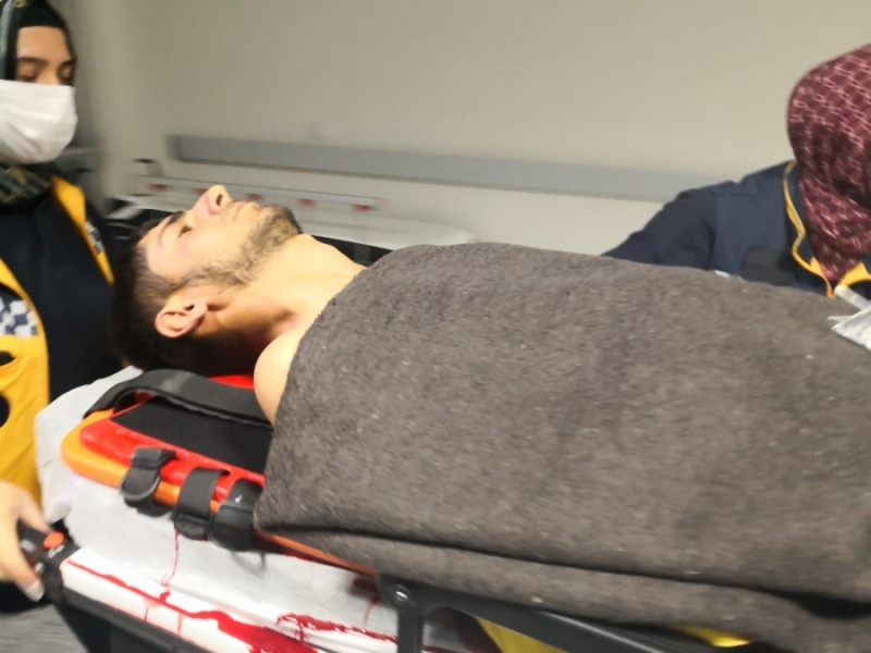 Aksaray’da bıçaklı kavga: 1 ağır yaralı