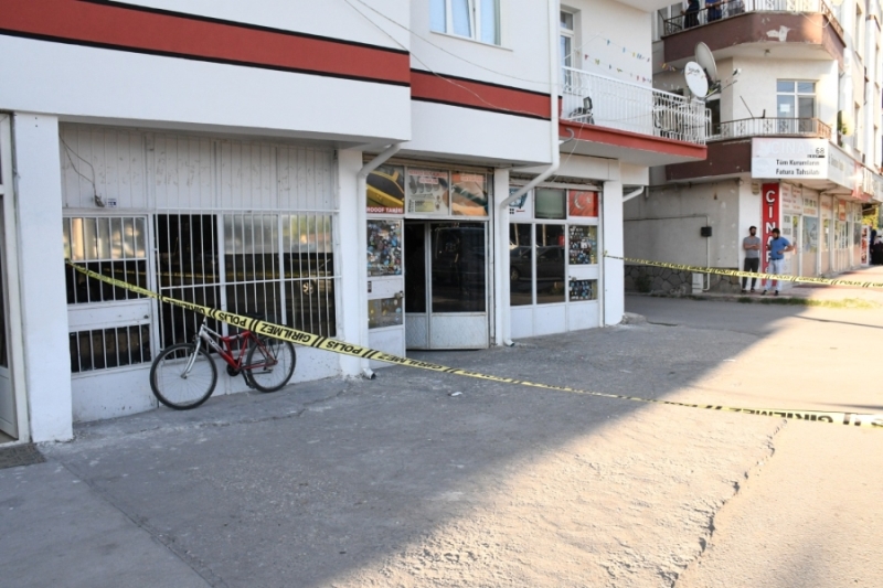 Alacak verecek meselesi kanlı bitti: 1 yaralı