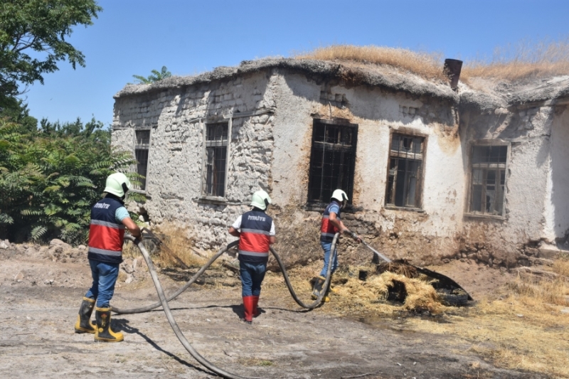 AFAD İl Müdürlüğü Eskil İtfaiyesi İle  Birlikte Tatbikat Yaptı