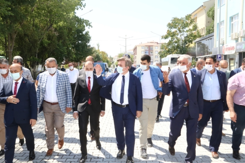 Vali Hamza Aydoğdu Eskil İlçesini Ziyaret Etti