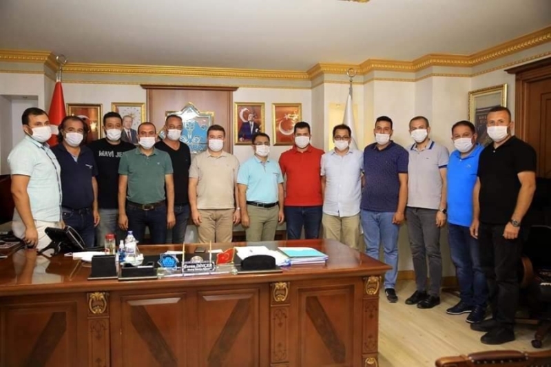 Aksarayspor’ un Başkanı Dr. Türkcan Coşkun oldu
