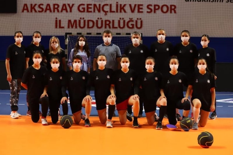 AKSARAY BELEDİYESPOR BAYAN HENTBOL TAKIMI SÜPER LİG