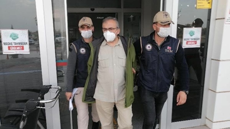 Sırrı Süreyya Önder Aksaray’da gözaltına alındı