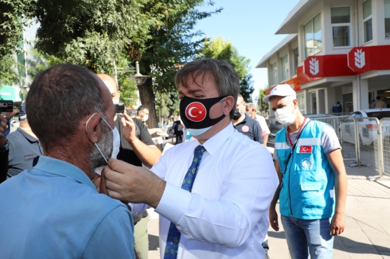 Vali Aydoğdu; “Vatandaşın gönlüne girebilirseniz onun beynine hükmedebiliyorsunuz”