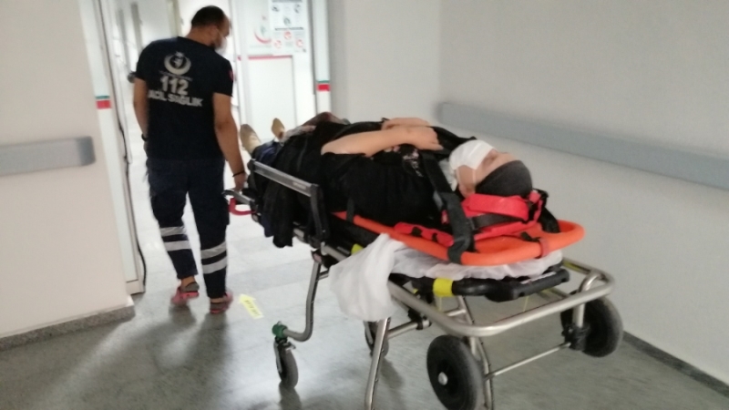 Aksaray’da trafik kazası: 2’si çocuk 6 yaralı