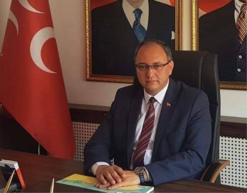 Çölkesen  ayakta kalmaya çalışan vefakâr gazetecileri göz ardı etmemiz mümkün değildir dedi