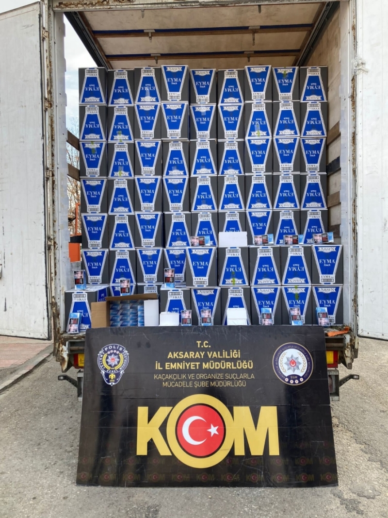 Üç milyon 300 bin Makaron yakalandı