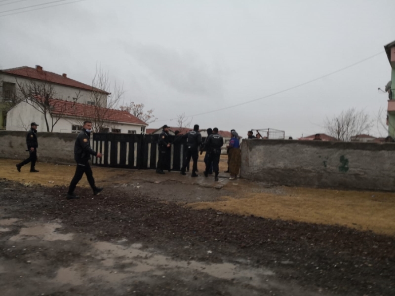 Geçtiğimiz Günlerde Kavga Yapan 2 Gurup  Bugünde Kavga Yaptı 23 Kişi Göz Altına Alındı 